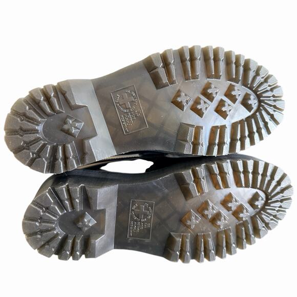 Dr. Martens Adrian Quad Loafers Women’s Size 8/ Men’s 7. Tassel Black NWOB - Picture 3 of 7